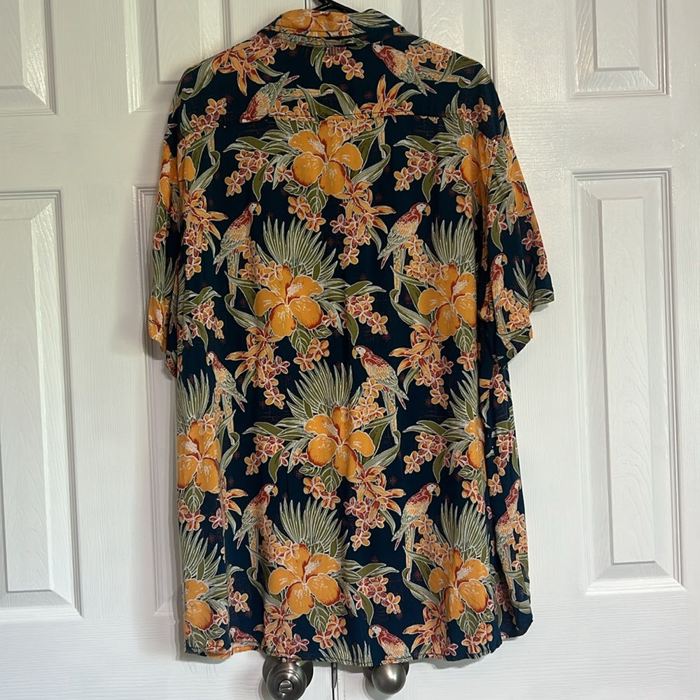 Margaritaville Mens Hawaiian Shirt Rayon Parrots Floral Tropic Jimmy Buffett - Picture 9 of 9